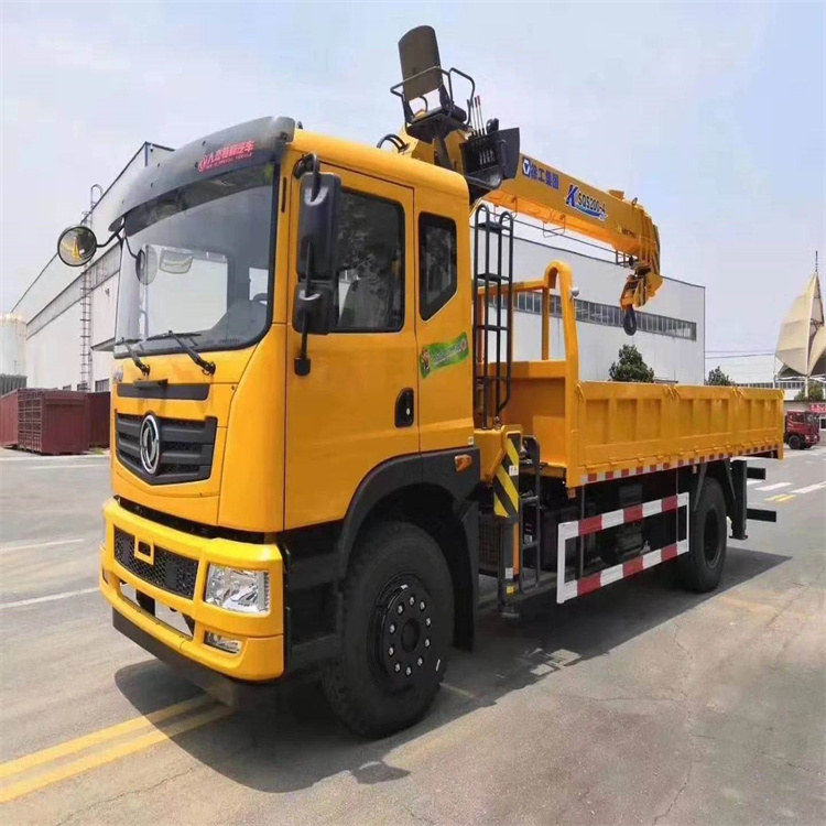 天坛街道附近找一辆随车吊出租