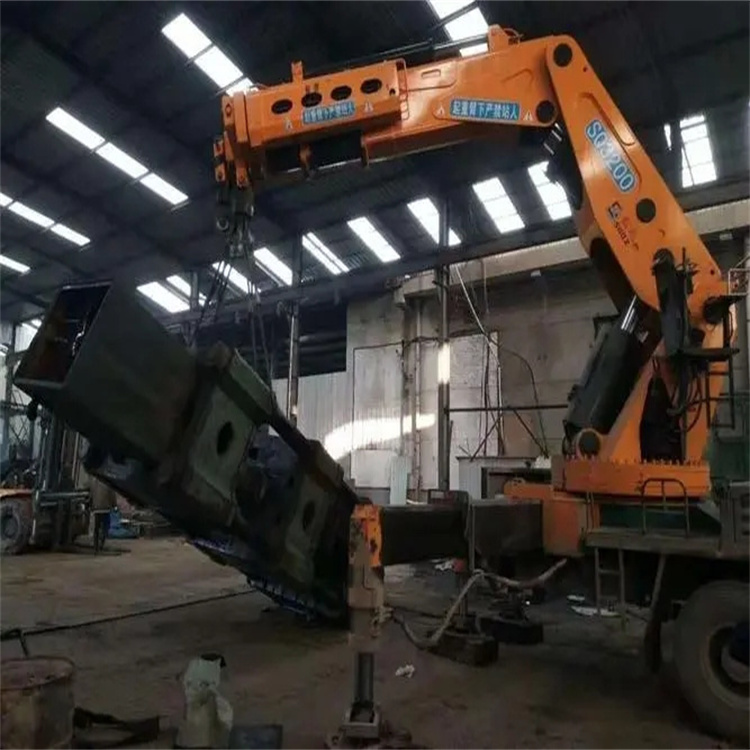 天坛街道130吨折臂吊车出租吊机租赁附近电话