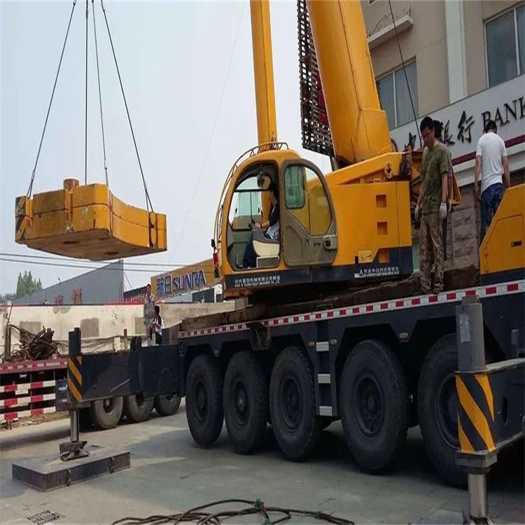 天坛街道当地吊车出租|机器吊装|75吨|工厂搬迁服务